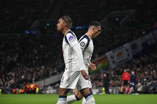 Tottenham Hotspur v Slavia Prague - UEFA Champions League LONDON, UNITED KINGDOM - DECEMBER 9: Tottenham’s Wilson Odobert (28) in action during a UEFA Champions League match against Slavia Prague at Tottenham Hotspur Stadium in London, United Kingdom, on December 9, 2025. Rasid Necati Aslim Anadolu London United Kingdom. Editorial use only. Please get in touch for any other usage.  Copyright: x2025xAnadoluxRasidxNecatixAslimx