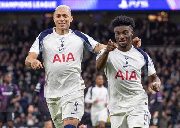 Tottenham Hotspur v Slavia Prague, UEFA Champions League, Football, Tottenham HotspurStadium, London, UK - 09 Dec 2025 Richarlison of Tottenham Hotspur (9) and Mohammed Kudos of Tottenham Hotspur (20) celebrates after he scores from the spot London Tottenham Hotspur Stadium Tottenham GBR, UK NEWSPAPERS OUT Copyright: xEllixBirchx