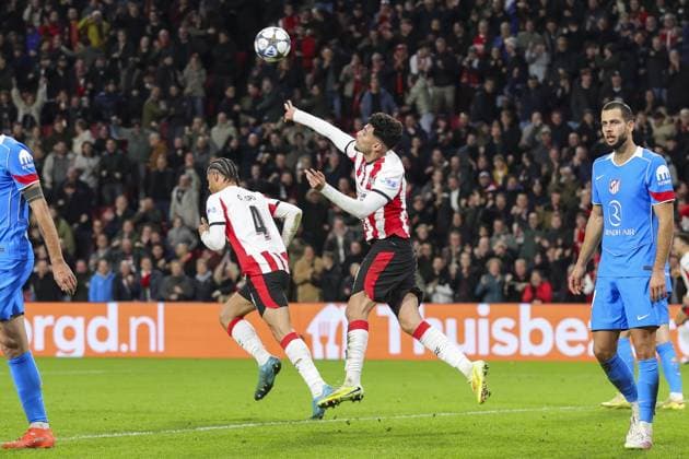 EINDHOVEN , 09-12-2025 , Philips Stadium , season 2025 2026 , Champions League football, League phase , Matchday 6 , match between PSV and Atletico Madrid , picture shows PSV player Ricardo Pepi celebrates 2-3 PSV - Atletico Madrid  x200085538x Copyright: