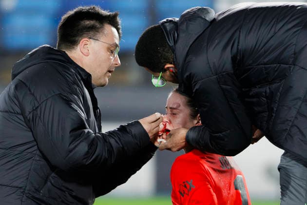 UEFA Women s Champions League - Real Madrid vs VfL Wolfsburg MADRID, SPAIN -December 9:Stina Johannes of Wolfsburg is injured during the UEFA Women s Champions League match between Real Madrid and VfL Wolfsburg at Alfredo Di Stefano stadium in Madrid.(Photo by Guillermo Martinez f22photo) Madrid Alfredo Di Stefano Stadium Spain Copyright: xGuillermoxMartinezx