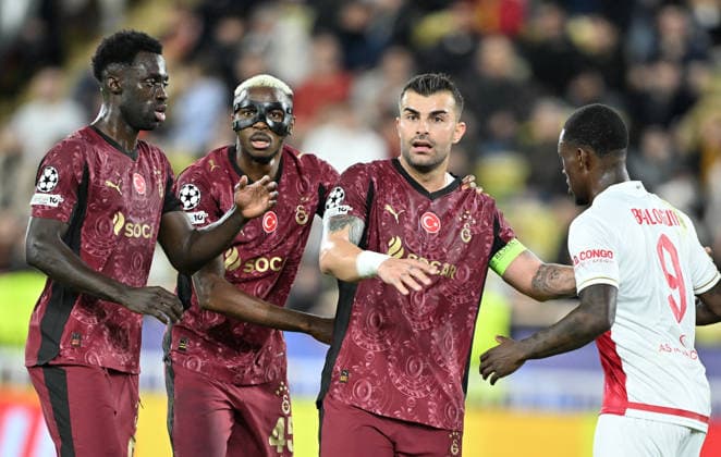 Monaco v Galatasaray - UEFA Champions League MONACO, MONACO - DECEMBER 09: Abdulkerim Bayrakci (2nd R), Victor Osimhen (L) of Galatasaray in action during the UEFA Champions League group stage week 6 match between AS Monaco and Galatasaray at Stade Louis II in Monaco, Monaco on December 09, 2025. Mustafa Yalcin Anadolu Monaco Monaco. Editorial use only. Please get in touch for any other usage.  Copyright: x2025xAnadoluxMustafaxYalcinx