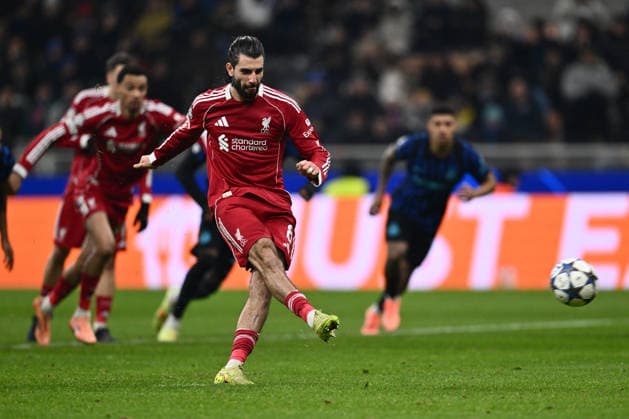 CALCIO - UEFA Champions League - Inter - FC Internazionale vs Liverpool FC Dominik Szoboszlai of Liverpool F.C. scores the goal for 0-1 during the UEFA Champions League phase day 6 football match between F.C. Inter ad Liverpool F.C. at the San Siro Stadium on December 9, 2025 in Milan, Italy. Milano Italy  Copyright: xIPAxSport ABACAx