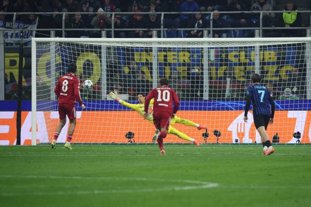 CALCIO - UEFA Champions League - Inter - FC Internazionale vs Liverpool FC Champions League, Day 6, Stadio Giuseppe Meazza, Milan, Inter - Liverpool, in the photo: goal Szoboszlai Milano Italy  Copyright: xIPAxSport ABACAx