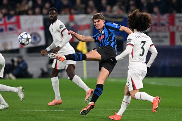 CHARLES DE KETELAERE, Atalanta, Champions League 2025-26, Atalanta-Chelsea 2-1, azione, action, contrasto CHAMPIONS LEAGUE 2025-26 ATALANTA-CHELSEA 2-1