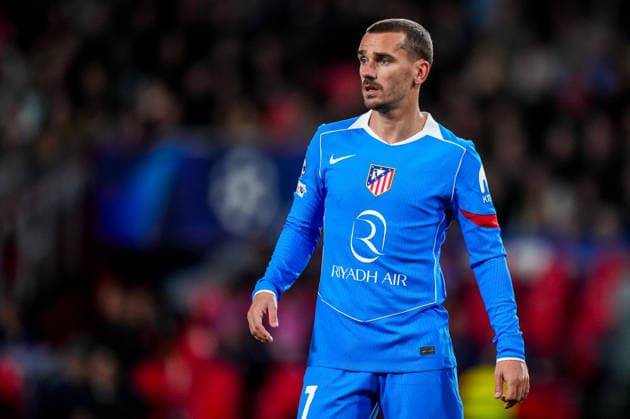 EINDHOVEN, NETHERLANDS - DECEMBER 9: Antoine Griezmann of Atletico de Madrid looks on during the UEFA Champions League 2025 26 League Phase MD6 match between PSV Eindhoven and Atletico de Madrid at PSV Stadion on December 9, 2025 in Eindhoven, Netherlands. (Photo by Rene Nijhuis) SPO  Copyright: xRenexNijhuis