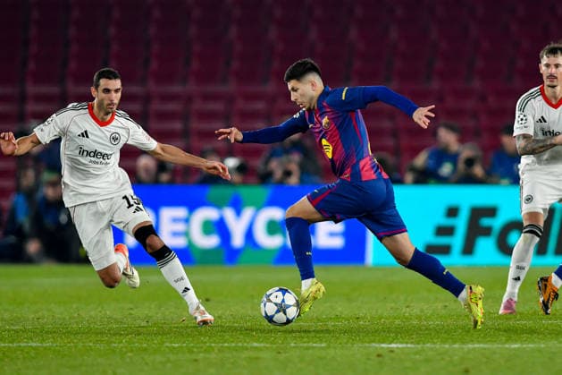 FC Barcelona, Barca v EINTRACHT FRANKFURT SPOTIFY CAMP NOU. BARCELONA. December 9,2025 FC BARCELONA vs EINTRACHT FRANKFURT December 9,2025 Roony bardghji (28) of FC Barcelona during the soccer match corresponding to the sixth match of the group stage of the UEFA Champions League between FC Barcelona and Eintracht Frankfurt at Spotify Camp Nou in Barcelona, Spain. Barcelona ESP Copyright: xS.xRosx