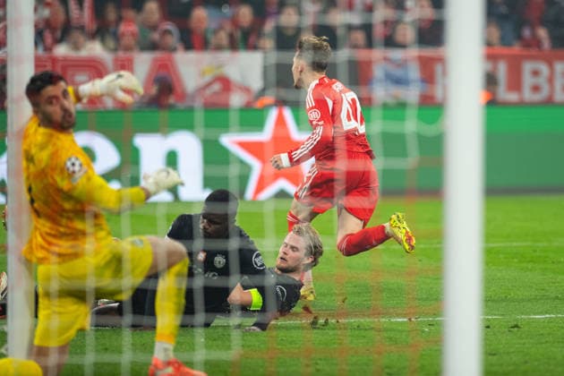 Bayern Munich v Sporting CP - UEFA Champions League MUNICH, GERMANY - DECEMBER 9: Munich’s Lennart Karl (R) celebrates after scoring his team’s second goal during a UEFA Champions League League Phase MD6 match against Sporting Clube de Portugal at Football Arena Munich in Munich, Germany, on December 9, 2025. Hesham Elsherif Anadolu Munich Germany. Editorial use only. Please get in touch for any other usage.  Copyright: x2025xAnadoluxHeshamxElsherifx