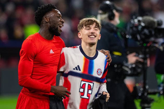 Bayern Munich v Sporting CP - UEFA Champions League MUNICH, GERMANY - DECEMBER 9: Munich’s Alphonso Davies and Lennart Karl (L-R) laugh after a UEFA Champions League League Phase MD6 match against Sporting Clube de Portugal at Football Arena Munich in Munich, Germany, on December 9, 2025. Hesham Elsherif Anadolu Munich Germany. Editorial use only. Please get in touch for any other usage.  Copyright: x2025xAnadoluxHeshamxElsherifx