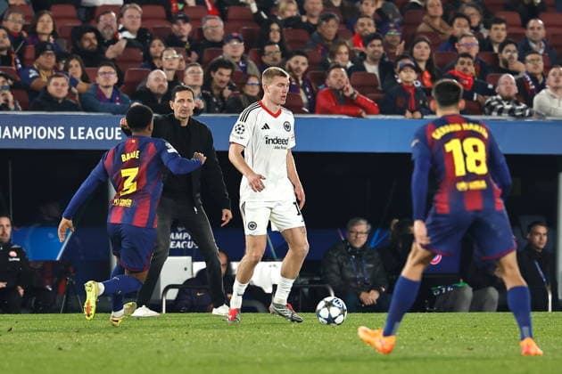 Hugo Larsson (Frankfurt), DECEMBER 9, 2025 - Football Soccer : UEFA Champions League League phase match day 6 between FC Barcelona, Barca - Eintracht Frankfurt at the Camp Nou in Barcelona, Spain. Noxthirdxpartyxsales  aflo_313106165
