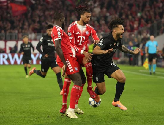 (251210) -- MUNICH, Dec. 10, 2025 -- Dayot Upamecano (L), Michael Olise (C) of Bayern Munich vie with Luis Suarez of Sporting CP during the UEFA Champions League football match between Bayern Munich and Sporting CP in Munich, Germany, Dec. 9, 2025. (Photo by Xinhua) (SP)GERMANY-MUNICH-FOOTBALL-UEFA CHAMPIONS LEAGUE-BAYERN MUNICH VS SPORTING CP PhilippexRuiz 