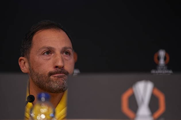 Ahead of UEFA Europa League Brann v Fenerbahce match ISTANBUL, TURKIYE - DECEMBER 10: Head coach Domenico Tedesco of Fenerbahce holds a press conference, PK, Pressekonferenz at Can Bartu Facilities in Istanbul, Turkiye on December 10, 2025, ahead of UEFA Europa League 6th week match between Brann and Fenerbahce. Adem Kutucu Anadolu Istanbul Turkey. Editorial use only. Please get in touch for any other usage.  Copyright: x2025xAnadoluxAdemxKutucux