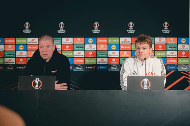 press conference, PK, Pressekonferenz - FC Midtjylland - UEFA Europa League Herning, Denmark - December 10: Head coach Mike Tullerg and Victor Bak Jensen of FC Midtjylland during a press conference ahead of the Europa League game agains Genk at MCH Arena Herning MCH Arena Denmark Copyright: xDANIELxSTENTZx