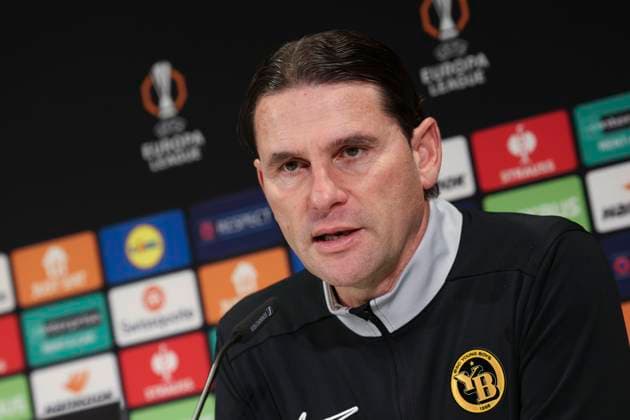 Conference de Giorgio Contini - PHOTOPQR VOIX DU NORD Thierry Thorel ; 10 12 2025 ; Berne , le 10 decembre 2025 - L entraineur des BSC Young Boys en conference de presse avant la rencontre le LOSC en Europa League - Photo : Thierry Thorel La Voix du Nord press conference, PK, Pressekonferenz in Berne on December 10, 2025 Berne-Mitteland France  Copyright: xPHOTOPQR VOIXxDUxNORD MAXPPPxThierryxThorelx 20251210VDN6725 20251210VDN6725