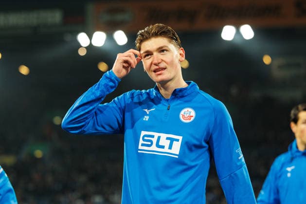 Ryan Naderi Rostock GER, FC Hansa Rostock vs TSV Alemannia Aaachen, Soccer, Men, 3 Liga, 17 Matchday, Season 2025 2026, 07 12 2025 Rostock Ostseestadion Mecklenburg Vorpommern Germany