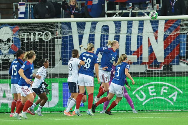 Football, Women s Champions League 2025 2026 Valerenga Paris FC Oslo 20251210 The Women s Champions League football match between Valerenga and Paris FC at Intility Arena Photo Thomas Andersen NTB Oslo Norway EDITORIAL USE ONLY RESTRICTED USE FOR BETTING COMPANIES  Copyright: xThomasxAndersenx xNTBx