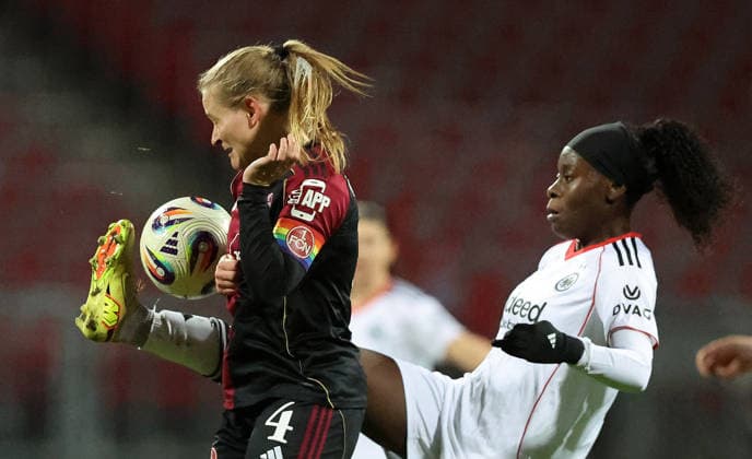 Guttenberger Luisa - Anyomi Nicole , 1.FC Nürnberg-Eintracht Frankfurt , Google Pixel Frauen-Bundesliga , Fußball , in den Max Morlock Stadion, in Nürnberg , Bayern, Deutschland. Dezember 10, 2025 . Photo by: Davide Elias IPA Photo Pressefoto DENL Copyright: xDavidexEliasx