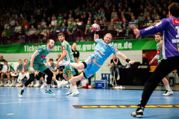 10 12 2025 Handball, 2025 2026, 1 Bundesliga, 16 Matchday, GWD Minden HC Erlangen L R Antonio Metzner Erlangen , Malte Semisch Minden