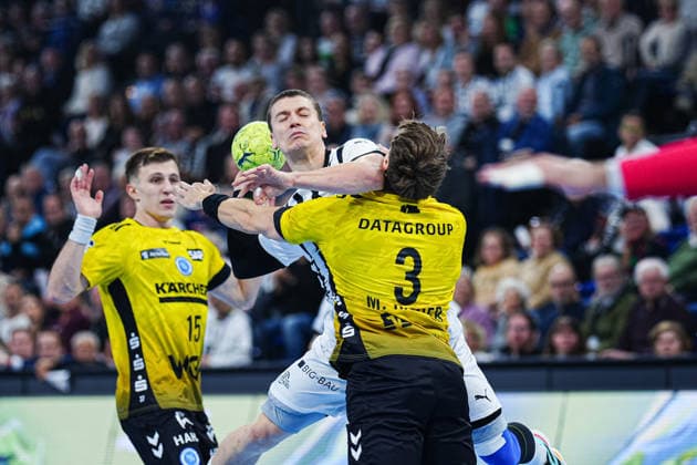 Throw Goal Elias Ellefsen a Skipagotu THW Kiel, 71 GER, THW Kiel vs TVB Stuttgart, Handball, 1 Bundesliga, Matchday 16, Season 2025 2026, 10 12 2025 GER, THW Kiel vs TVB Stuttgart, Handball, 1 Bundesliga, Matchday 16, Season 2025 2026, 10 12 2025 Kiel Copyright: xEibner-Pressefoto MarcelxvonxFehrnx EP_MFN