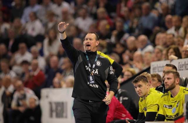 Photo skeptical face of coach Misha KAUFMANN Stuttgart Handball Men 1 Bundesliga on Wed 10 12 2025 THW Kiel TVB Stuttgart