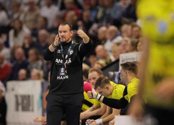 Photo skeptical face of coach Misha KAUFMANN Stuttgart Handball Men 1 Bundesliga on Wed 10 12 2025 THW Kiel TVB Stuttgart