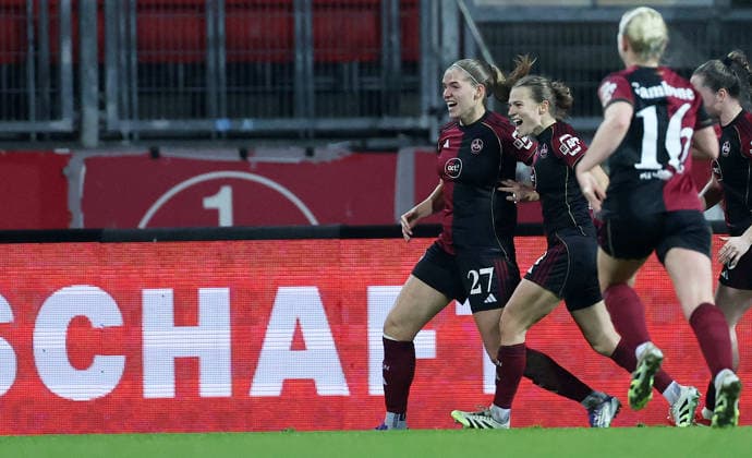 Fördös Beatrix Torjubel 2-0 , 1.FC Nürnberg-Eintracht Frankfurt , Google Pixel Frauen-Bundesliga , Fußball , in den Max Morlock Stadion, in Nürnberg , Bayern, Deutschland. Dezember 10, 2025 . Photo by: Davide Elias IPA Photo Pressefoto DENL Copyright: xDavidexEliasx