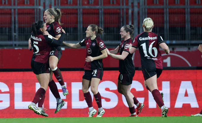 Fördös Beatrix Torjubel 2-0 , 1.FC Nürnberg-Eintracht Frankfurt , Google Pixel Frauen-Bundesliga , Fußball , in den Max Morlock Stadion, in Nürnberg , Bayern, Deutschland. Dezember 10, 2025 . Photo by: Davide Elias IPA Photo Pressefoto DENL Copyright: xDavidexEliasx