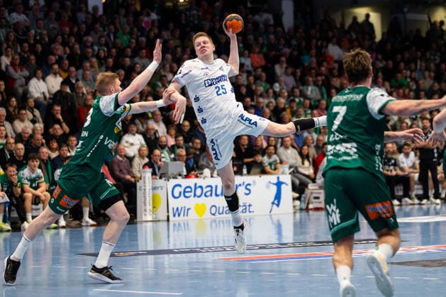 Niels VERSTEIJNEN TBV Lemgo Lippe, 25 GER, FRISCH AUF Goeppingen vs TBV Lemgo, Handball, Bundesliga, Matchday 16, Season 2025 2026, 10 12 2025, GER, FRISCH AUF Goeppingen vs TBV Lemgo, Handball, Bundesliga, Matchday 16, Season 2025 2026, 10 12 2025, Goeppingen Copyright: xEibnerxPressefoto OliverxSchmidtx EP_OST