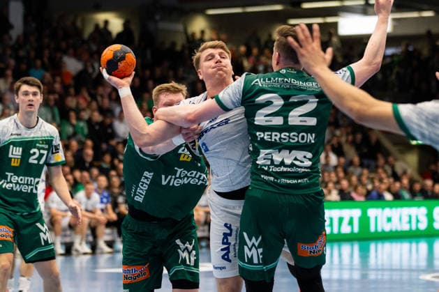 Lukas HUTECEK TBV Lemgo Lippe, 02 GER, FRISCH AUF Goeppingen vs TBV Lemgo, Handball, Bundesliga, Matchday 16, Season 2025 2026, 10 12 2025, GER, FRISCH AUF Goeppingen vs TBV Lemgo, Handball, Bundesliga, Matchday 16, Season 2025 2026, 10 12 2025, Goeppingen Copyright: xEibnerxPressefoto OliverxSchmidtx EP_OST