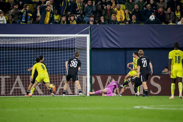 Villarreal CF v F.C. Copenhagen - UEFA Champions League 2025 26 League Phase MD6 The UEFA Champions League match takes place between Villarreal CF and F.C. Copenhagen at La Ceramica Stadium in Villarreal, Spain, on December 10, 2025. Villarreal Spain  Copyright: xJosexMiguelxFernandezx originalFilename:fernandezdevelascosanz-notitle251210_npmdZ.jpg