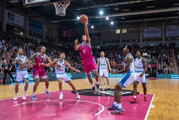Game action with Joel Aminu 21, Telekom Baskets Bonn and Logan Johnson 0 Frankfurt Skyliners , Nahiem Alleyne 4 Frankfurt Skyliners , Till Pape 19 Frankfurt Skyliners and Ryan Hawkins 33 Frankfurt Skyliners Telekom Baskets Bonn vs Frankfurt Skyliners Copyright: xFeyzullahxGökalpx