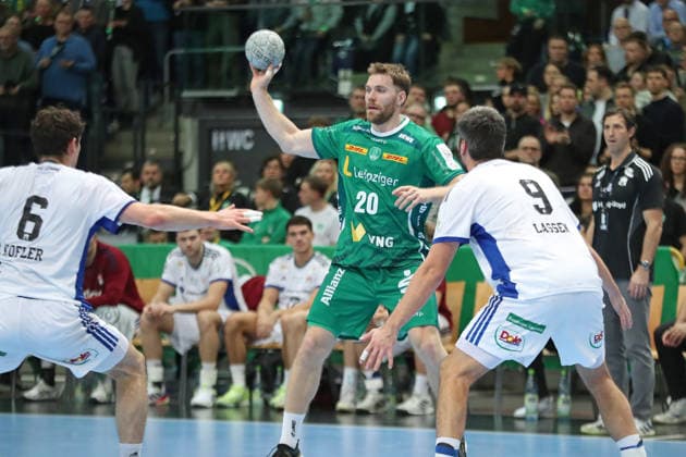 Handball DAIKIN HBL, SC DHfK Leipzig HSV Hamburg 10 12 2025 William Bogojevic 20, SC DHfK Leipzig Handball, DAIKIN HBL, 1 Bundesliga, Season 2025 2026, Matchday 16 SC DHfK Leipzig vs Handball Sport Verein Hamburg on 10 12 2025 at the Quarterback Immobilien Arena Leipzig Copyright: xBEAUTIFULxSPORTS JanxKaeferx