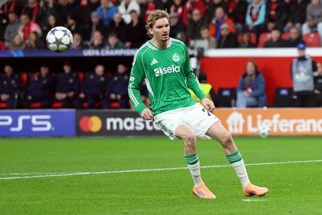 10 12 2025, xrekx, Football UEFA Champions League, Bayer 04 Leverkusen Newcastle United v l Nick Woltemade Newcastle United DFL DFB REGULATIONS PROHIBIT ANY USE OF PHOTOGRAPHS as IMAGE SEQUENCES and or QUASI VIDEO Leverkusen