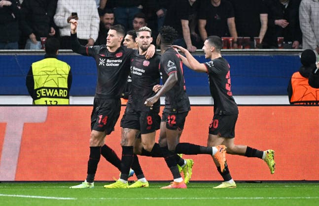 Football, Champions League, Germany, Men, Season 2025 2026, Matchday 6, BayArena Leverkusen Bayer Leverkusen Newcastle United Cheers Robert Andrich LEV after his goal for 1 0 Cheers, joy, action