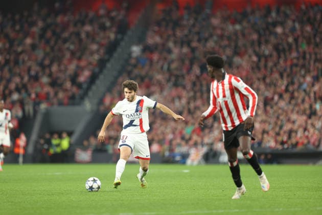 Athletic Club v Paris Saint-Germain - UEFA Champions League 2025 26 League Phase MD1 Athletic Club v Paris Saint-Germain PSG - UEFA Champions League 2025 26 Joao Neves (Paris Saint-Germain) controls the ball, Credit:Juan Lazkano Avalon Spain, Basque Country, Bilbao, San Mames  Copyright: xJuanxLazkanox xAvalonx 1058231090