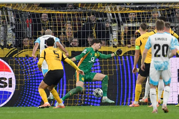 Haitam Aleesami Bodø Glimt 5 scores the goal for 1 1 10 12 2025 Soccer, Champions League, Borussia Dortmund vs FK Bodö Glimt, Signal Iduna Park, Dortmund, Copyright: xpepphotox xSaschaxWeizx pep00321, pep_20251210_hm_35313