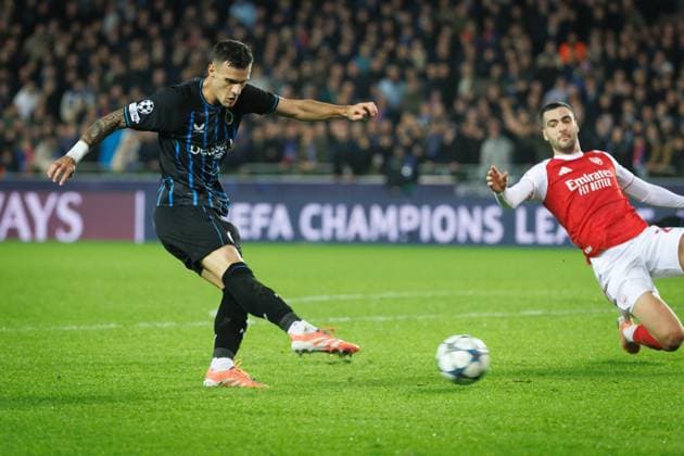 Club s Aleksandar Stankovic pictured in action during a soccer game between Belgian soccer team Club Brugge KV and English Arsenal F.C, on Wednesday 10 December 2025 in Brugge, on day 6 (out of 8) of the League phase of the UEFA Champions League tournament. KURTxDESPLENTER  x148019870x