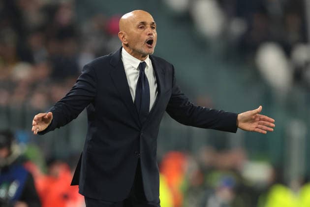 Turin, Italy, 10th December 2025. Luciano Spalletti Head coach of Juventus reacts during the Juventus vs Pafos FC UEFA Champions League match at Juventus Stadium, Turin. Picture credit should read: Jonathan Moscrop Sportimage EDITORIAL USE ONLY. No use with unauthorised audio, video, data, fixture lists, club league logos or live services. Online in-match use limited to 120 images, no video emulation. No use in betting, games or single club league player publications. SPI_019_JM_JUVE_PAFOS_UCL SPI-4325-0019