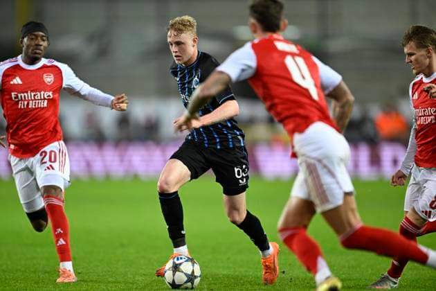 Club Brugge v Arsenal - UEFA Champions League BRUGGE, BELGIUM - DECEMBER 10 : Seys Joaquim defender of Club Brugge attacking during the UEFA Champions League 2025 26 League Phase MD6 match between Club Brugge and Arsenal on December 10, 2025 in Brugge, Belgium, 10 12 2025 Brugge Belgium  Copyright: xNicoxVereeckenx