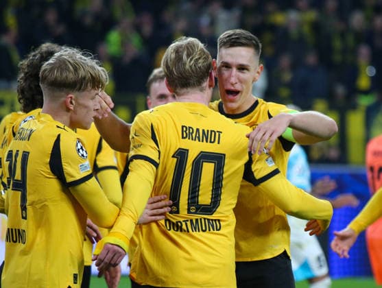 Football UEFA Champions League 2025 26, 6 Matchday League phase Borussia Dortmund vs FK Bodo Glimt Bodo Glimt Signal Iduna Park Stadion Dortmund Goal celebration Julian Brandt Borussia Dortmund, 10 Felix Nmecha Borussia Dortmund, 8 Fabio Silva Fabio Silva Borussia Dortmund, 21 Nico Schlotterbeck Borussia Dortmund, 4 Dortmund Copyright: xAymanxAlahmedx