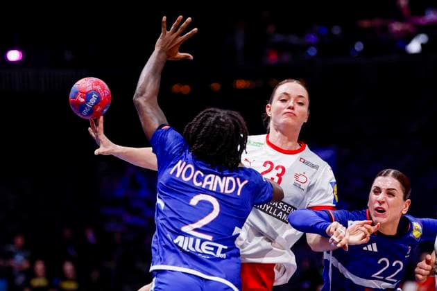 Kristina Jorgensen of Denmark and Meline Nocandy of France fight for the ball Denmark v France, Quarter finals - 27th IHF Women s Handball World Championship, WM, Weltmeisterschaft Denmark v France, Ahoy, December 10, 2025, Rotterdam, Netherlands.
