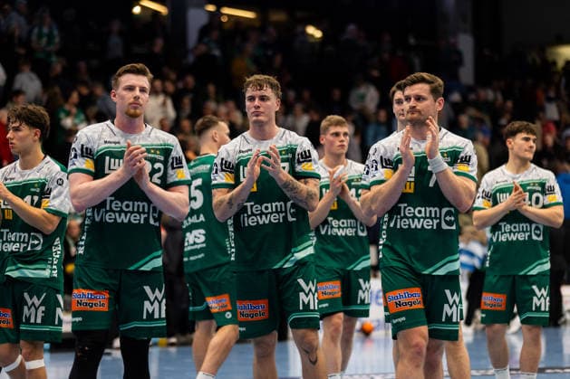 FRISCH AUF Goeppingen is disappointed disappointed, dissatisfied, angry angry, emotions, anger, sadness, negative emotions GER, FRISCH AUF Goeppingen vs TBV Lemgo, Handball, Bundesliga, Matchday 16, Season 2025 2026, 10 12 2025, GER, FRISCH AUF Goeppingen vs TBV Lemgo, Handball, Bundesliga, Matchday 16, Season 2025 2026, 10 12 2025, Goeppingen Copyright: xEibnerxPressefoto OliverxSchmidtx EP_OST
