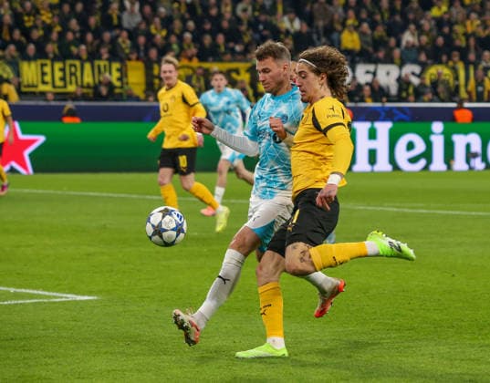 Football UEFA Champions League 2025 26, 6 Matchday League phase Borussia Dortmund vs FK Bodo Glimt Bodo Glimt Signal Iduna Park Stadion Dortmund Fabio Silva Fabio Silva Borussia Dortmund, 21 Odin Bjortuft Odin Bjortuft FK Bodo Glimt, 4 Dortmund Copyright: xAymanxAlahmedx