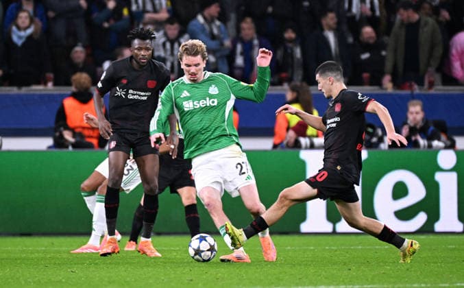Football, Champions League, Germany, Men, Season 2025 2026, Matchday 6, BayArena Leverkusen Bayer Leverkusen Newcastle United Nick Woltemade NEW , Ibrahim Maza LEV Action