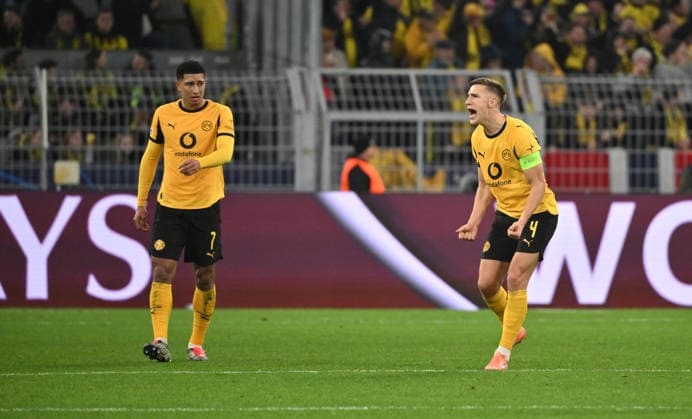 Nico Schlotterbeck Borussia Dortmund , Jobe Bellingham Borussia Dortmund , v re , after the 2 2 10 12 2025, Football, UEFA Champions League 2025 2026, Matchday 6, Borussia Dortmund FK Bodö Glimt UEFA regulations prohibit any use of photographs as image sequences and or quasi video Dortmund Signal Iduna Park Nordrhein Westfalen Germany Team2