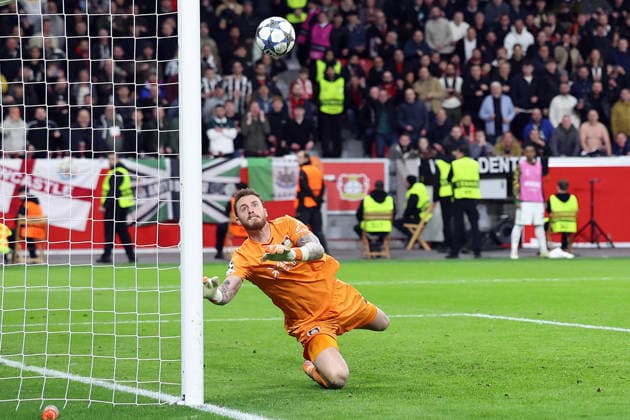 10 12 2025, xrekx, Football UEFA Champions League, Bayer 04 Leverkusen Newcastle United v l Mark Flekken Bayer 04 Leverkusen DFL DFB REGULATIONS PROHIBIT ANY USE OF PHOTOGRAPHS as IMAGE SEQUENCES and or QUASI VIDEO Leverkusen