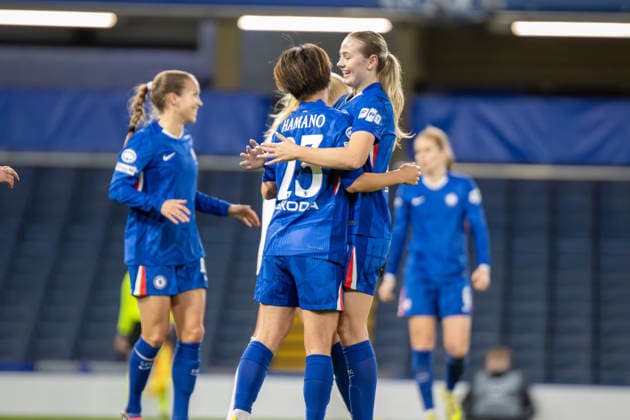 Players of Chelsea celebrate a goal during the match between Chelsea and Roma in the UEFA Women s Champions League - League Stage at Stamford Bridge, London, England on Wednesday 10th December 2025. Copyright: xClairexJeffreyx xSPPx Sportspressphoto_SPR72788