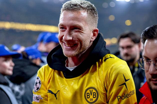 10 12 2025, Football, UEFA Champions League, Borussia Dortmund FK Bodö Glimt, BVB Stadion, Matchday 5, Season 2025 2026 Marco Reus with jersey of Karim Adeyemi BVB 27 at the stadium Regulations prohibit any use of photographs as image sequences and or quasi video North Rhine-Westphalia Germany