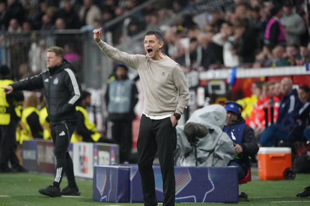 Football, UEFA Champions League 2025 2026, Bayer 04 Leverkusen, Newcastle United FC 10 12 2025 Bayarena Leverkusen, Rogier Meijer Assistance Coach, Bayer 04 Leverkusen, Action, Single image,