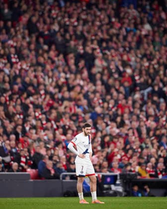 Athletic Club v Paris Saint-Germain FC - UEFA Champions League 2025-26 League Phase MD6 Khvicha Kvaratskhelia of Paris Saint-Germain looks on during the UEFA Champions League 2025-26 League Phase MD6 match between Athletic Club and Paris Saint-Germain FC at San Mames on December 10, 2025, in Bilbao, Spain. Bilbao San Mames Basque Coountry Spain RL_ATHvPSG_CL_000261 Copyright: xRicardoxLarreinax