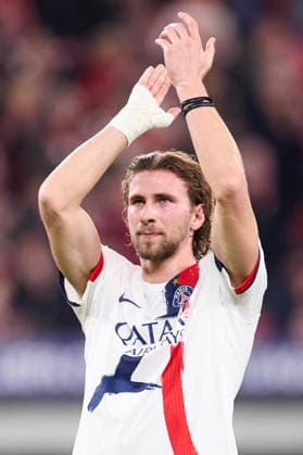 Athletic Club v Paris Saint-Germain FC - UEFA Champions League 2025-26 League Phase MD6 Ilya Zabarnyi of Paris Saint-Germain reacts during the UEFA Champions League 2025-26 League Phase MD6 match between Athletic Club and Paris Saint-Germain FC at San Mames on December 10, 2025, in Bilbao, Spain. Bilbao San Mames Basque Coountry Spain RL_ATHvPSG_CL_000306 Copyright: xRicardoxLarreinax
